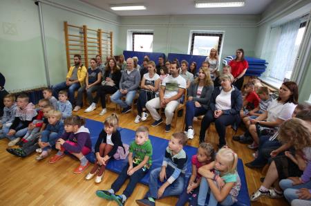 PRVOŠOLČKI UNEC 06 FOTO LJUBO VUKELIČ